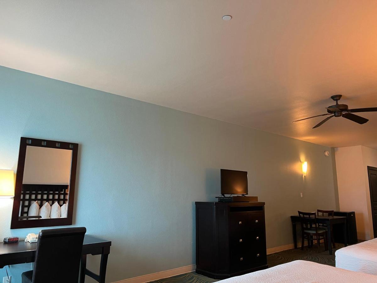 Sunchase Inn & Suites South Padre Island Buitenkant foto