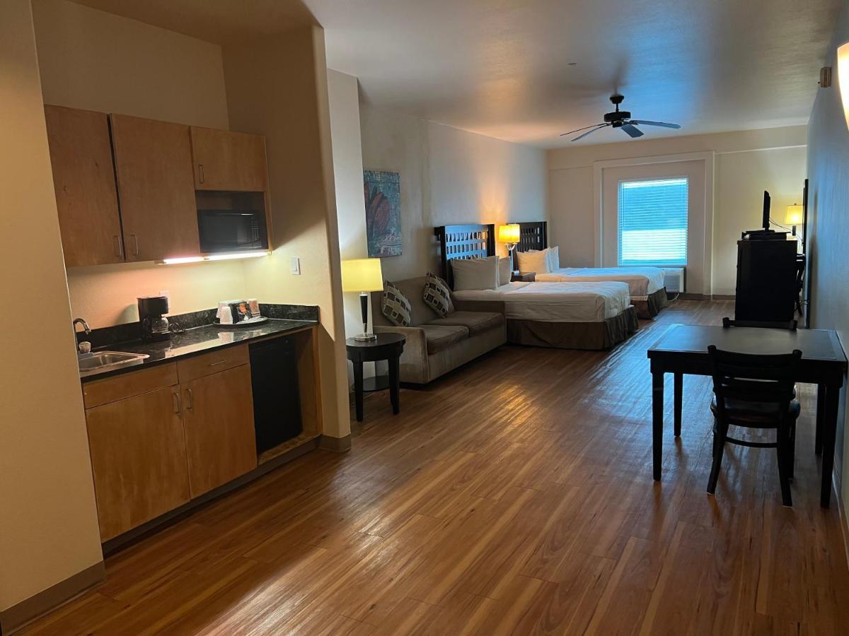 Sunchase Inn & Suites South Padre Island Buitenkant foto